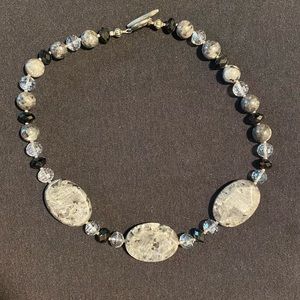 🍁Vintage stone statement necklace🍁